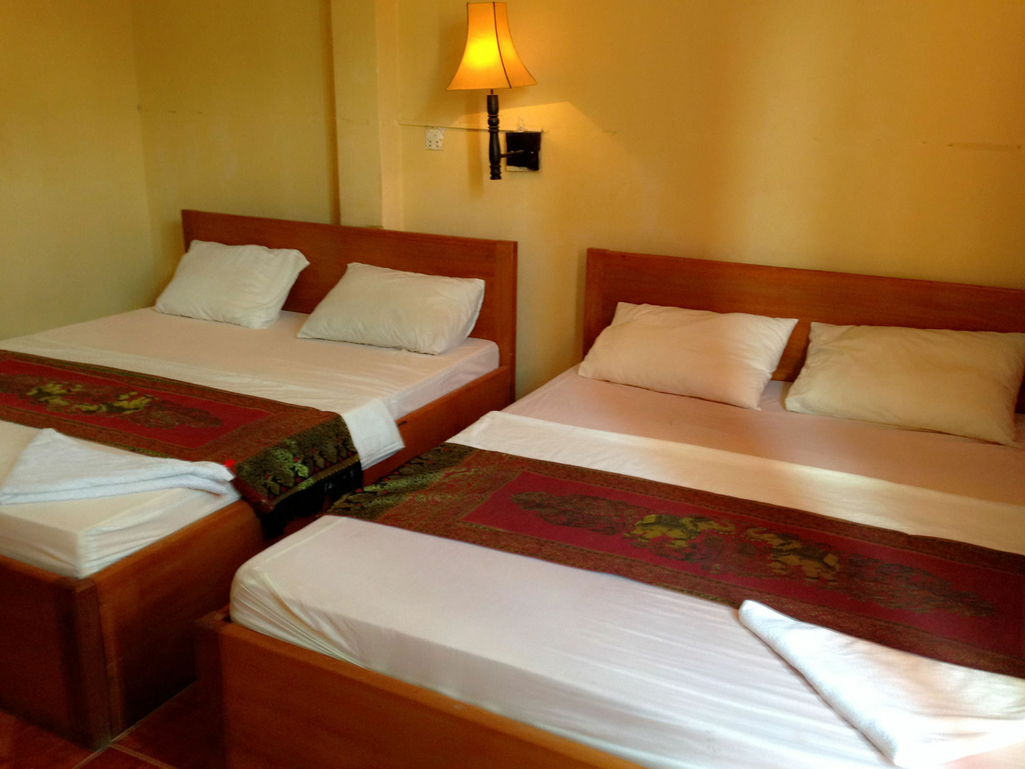 White River II Hostel Phnompen Kültér fotó